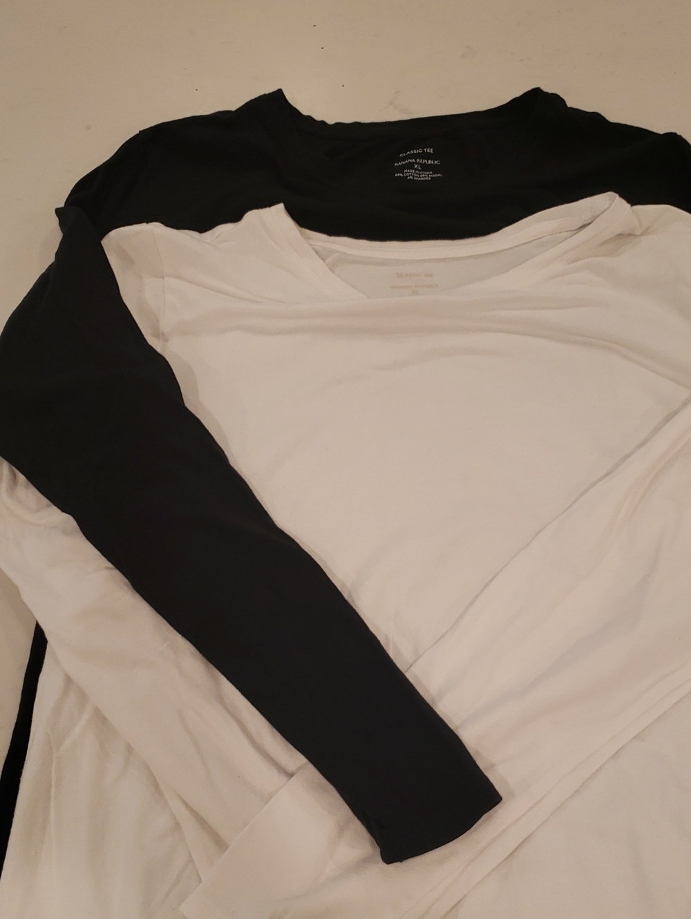Banana Republic Crew Neck Tee Pair - Black & White